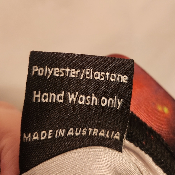 BlackMilk Galaxy Print Leggings - Picture 5 of 6